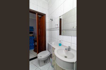 Casa à venda com 200m², 5 quartos e 2 vagasBanheiro 3