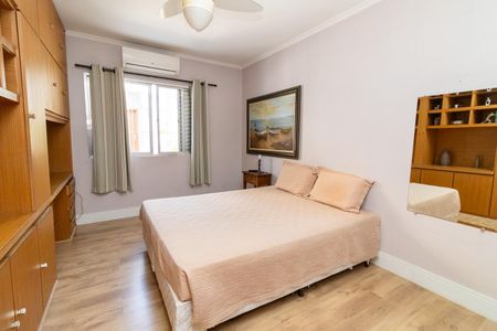 Casa à venda com 200m², 5 quartos e 2 vagasQuarto 2