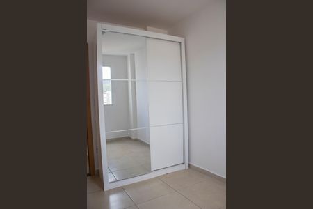 Apartamento para alugar com 89m², 3 quartos e 2 vagasQuarto 2