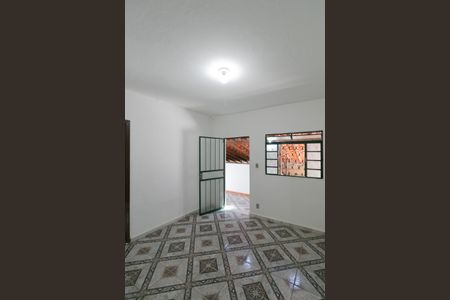 Casa para alugar com 280m², 3 quartos e 2 vagasSala
