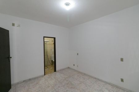 Casa para alugar com 280m², 3 quartos e 2 vagasSuíte