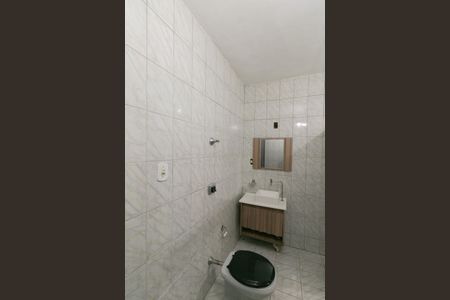 Casa para alugar com 280m², 3 quartos e 2 vagasBanheiro Social