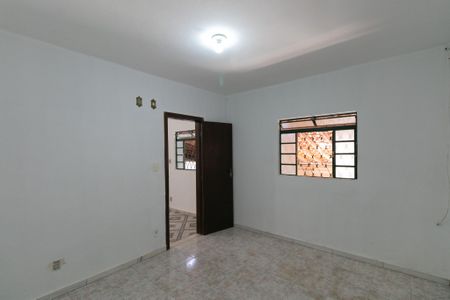 Casa para alugar com 280m², 3 quartos e 2 vagasQuarto 2