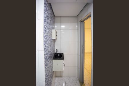 Casa para alugar com 28m², 1 quarto e sem vagaBanheiro