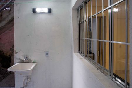 Casa para alugar com 28m², 1 quarto e sem vagaÁrea de Serviço