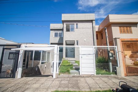Casa à venda com 185m², 3 quartos e 2 vagasFachada