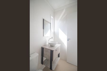 Casa à venda com 185m², 3 quartos e 2 vagasBanheiro Social 1