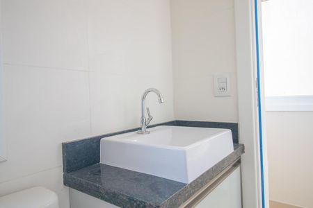 Casa à venda com 185m², 3 quartos e 2 vagasBanheiro da Suíte