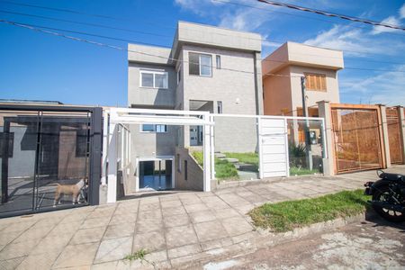 Casa à venda com 185m², 3 quartos e 2 vagasFachada