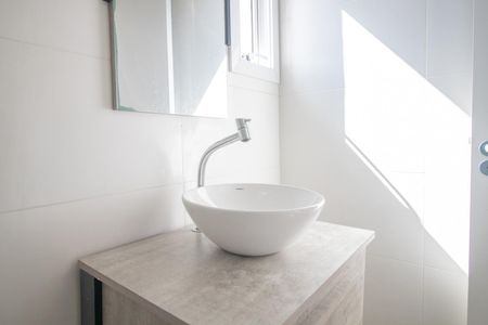 Casa à venda com 185m², 3 quartos e 2 vagasBanheiro Social 1