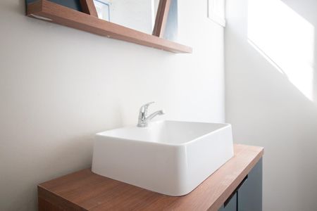 Casa à venda com 185m², 3 quartos e 2 vagasBanheiro Social 2