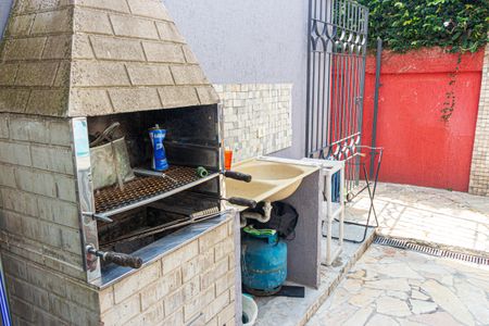 Casa para alugar com 80m², 2 quartos e 1 vagaÁrea de Serviço