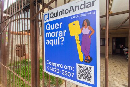Casa à venda com 200m², 2 quartos e 2 vagasPlaquinha