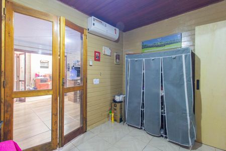 Casa à venda com 200m², 2 quartos e 2 vagasQuarto 2