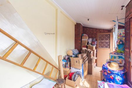 Casa à venda com 200m², 2 quartos e 2 vagasQuarto de Serviço