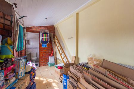 Casa à venda com 200m², 2 quartos e 2 vagasQuarto de Serviço