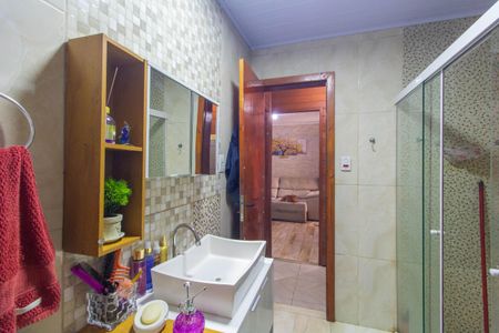 Casa à venda com 200m², 2 quartos e 2 vagasBanheiro