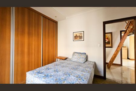 Casa à venda com 350m², 4 quartos e 3 vagasQuarto 1