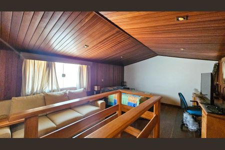 Casa à venda com 350m², 4 quartos e 3 vagasQuarto 3