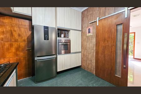 Casa à venda com 350m², 4 quartos e 3 vagasCozinha