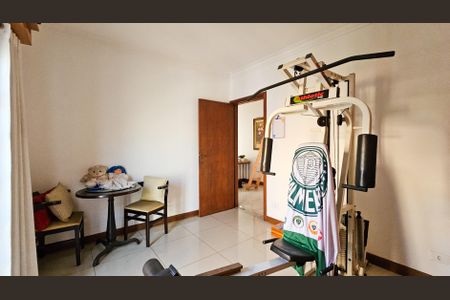 Casa à venda com 350m², 4 quartos e 3 vagasQuarto 2