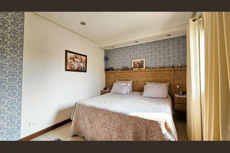 Casa à venda com 350m², 4 quartos e 3 vagasSuíte 