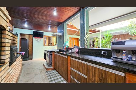 Casa à venda com 350m², 4 quartos e 3 vagasÁrea comum - Churrasqueira