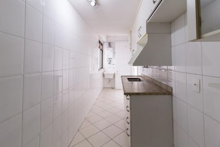 Apartamento à venda com 75m², 2 quartos e 1 vagaCozinha