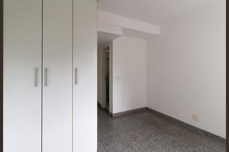 Apartamento à venda com 75m², 2 quartos e 1 vagaSuíte 2