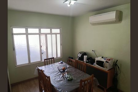 Casa para alugar com 165m², 3 quartos e 3 vagas Casa para alugar com 165m², 3 quartos e 3 vagasCozinha