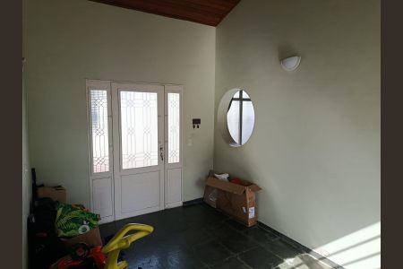 Casa para alugar com 165m², 3 quartos e 3 vagas