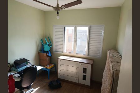 Casa para alugar com 165m², 3 quartos e 3 vagas Casa para alugar com 165m², 3 quartos e 3 vagasQuarto