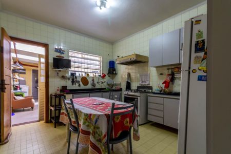 Casa à venda com 150m², 4 quartos e 2 vagasCozinha