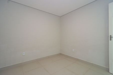 Casa para alugar com 80m², 2 quartos e 2 vagasQuarto 2