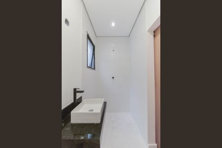 Casa à venda com 120m², 3 quartos e 1 vaga Casa à venda com 120m², 3 quartos e 1 vagaBanheiro da Suíte