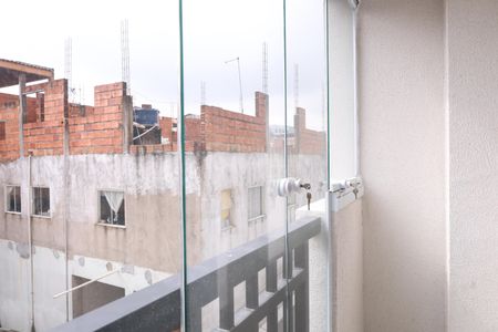 Apartamento para alugar com 42m², 2 quartos e sem vagaSacada