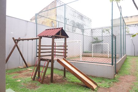 Apartamento para alugar com 42m², 2 quartos e sem vagaÁrea comum - Playground