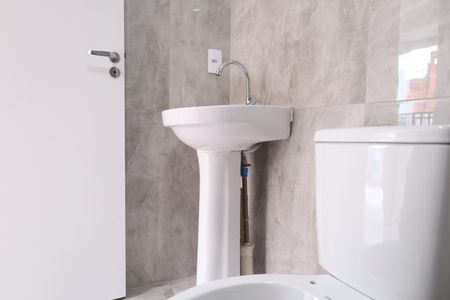 Apartamento para alugar com 42m², 2 quartos e sem vagaBanheiro