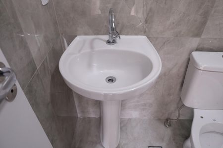 Apartamento para alugar com 42m², 2 quartos e sem vagaBanheiro