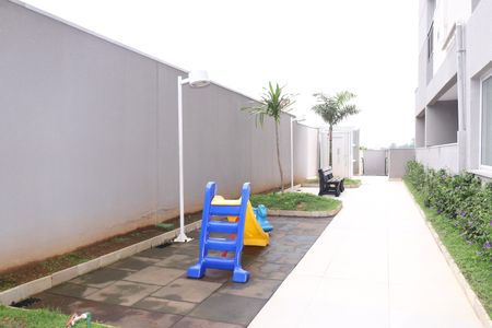 Apartamento para alugar com 42m², 2 quartos e sem vagaÁrea comum - Playground