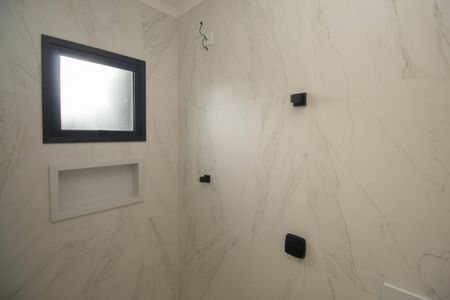 Casa à venda com 140m², 3 quartos e 2 vagas Casa à venda com 140m², 3 quartos e 2 vagasBanheiro da Suíte 2