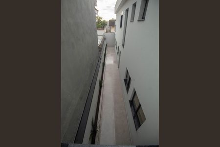 Casa à venda com 140m², 3 quartos e 2 vagas Casa à venda com 140m², 3 quartos e 2 vagasQuintal