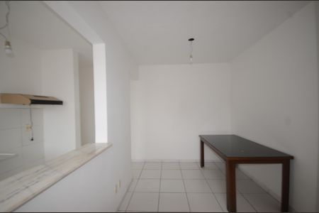 Apartamento para alugar com 55m², 2 quartos e 1 vagaSala