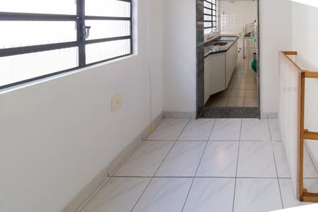 Casa à venda com 156m², 2 quartos e 1 vagaEdícula - Escritório