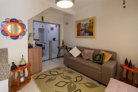 Casa à venda com 156m², 2 quartos e 1 vagaSala