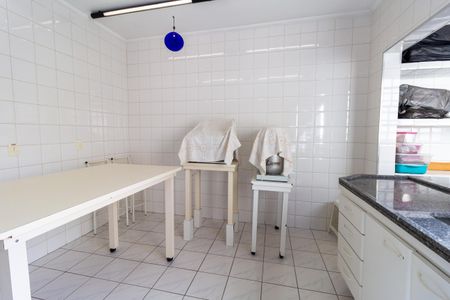 Casa à venda com 156m², 2 quartos e 1 vagaEdícula