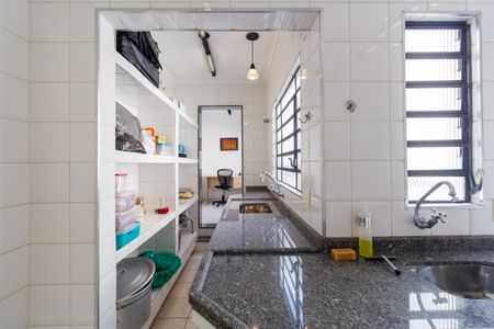 Casa à venda com 156m², 2 quartos e 1 vagaEdícula