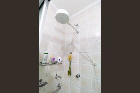 Casa à venda com 156m², 2 quartos e 1 vagaBanheiro