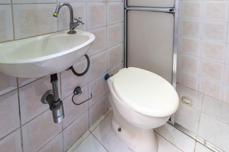 Casa à venda com 156m², 2 quartos e 1 vagaBanheiro de Serviço