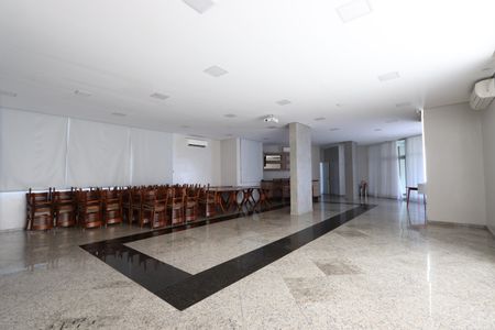 Apartamento à venda com 150m², 2 quartos e 2 vagasÁrea comum - Salão de festas